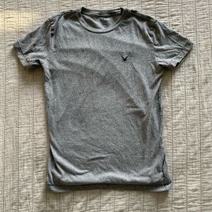 American Eagle T-Shirt
